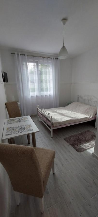 Malgorzata Apartment Leba Bagian luar foto